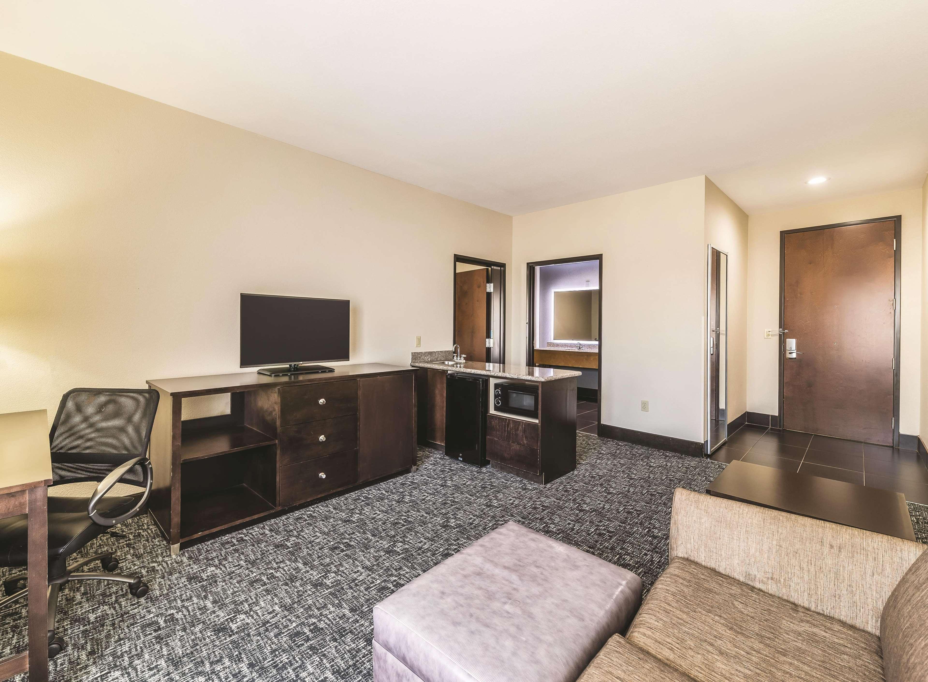 Hotel La Quinta By Wyndham Tulsa - Catoosa Exteriér fotografie