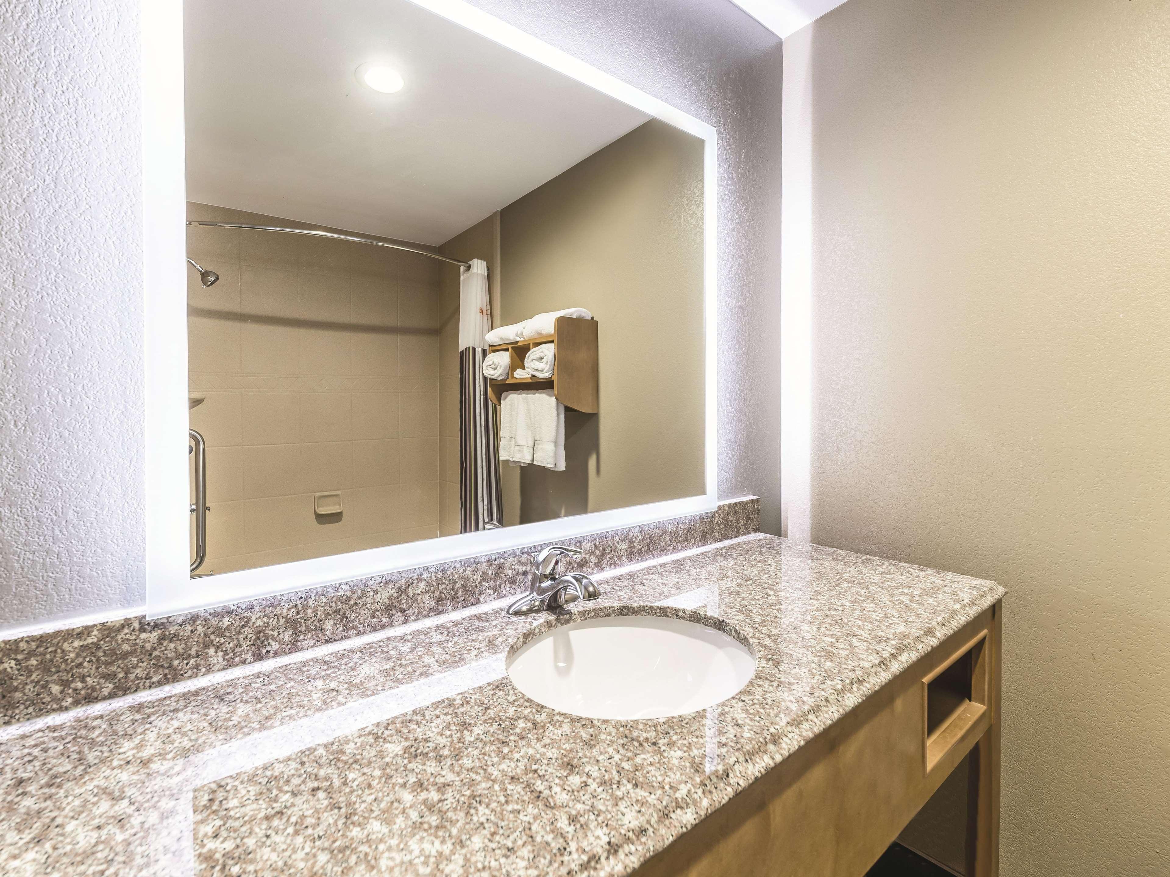 Hotel La Quinta By Wyndham Tulsa - Catoosa Exteriér fotografie