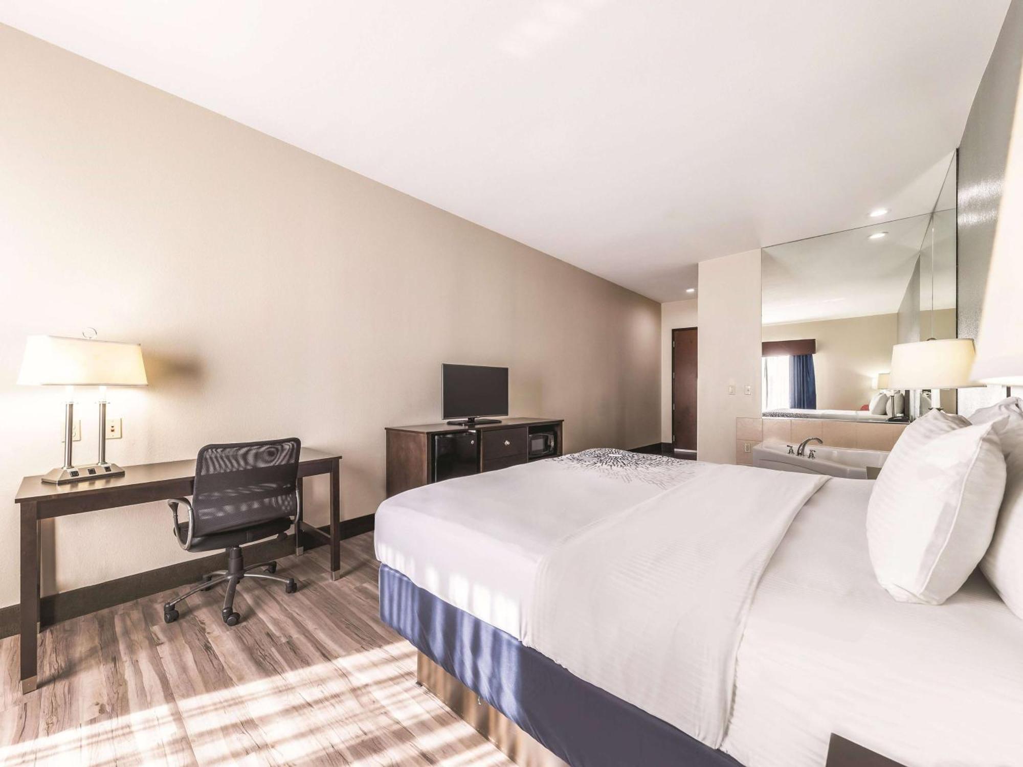 Hotel La Quinta By Wyndham Tulsa - Catoosa Exteriér fotografie